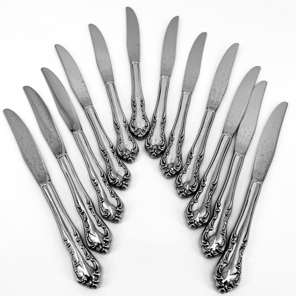56 Pc. Oneida Stainless Profile St. Louis Silverware/Flatware Set - Picture 12 of 16